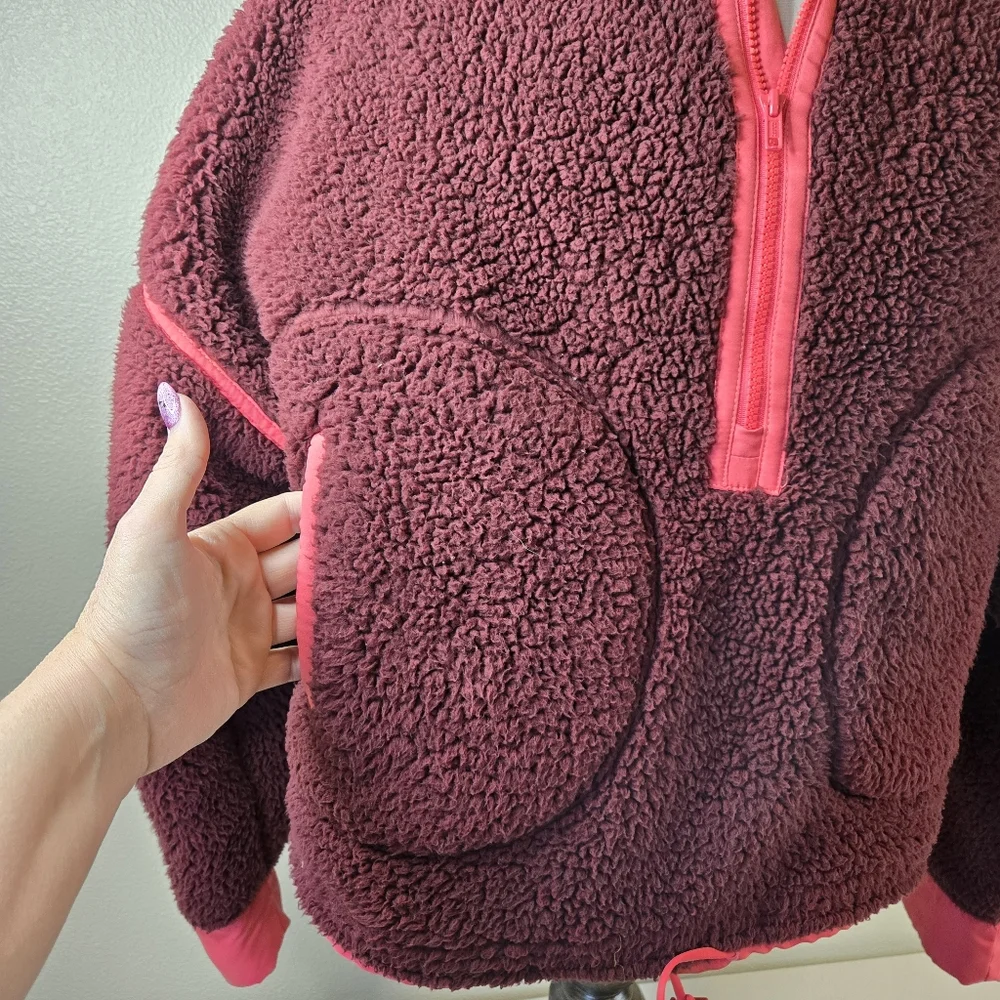 SO Teddy Half Zip Jacket Marroon and Pink Size Large
